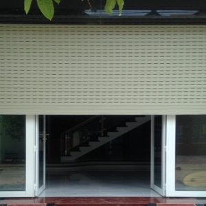 Cửa Cuốn Khe Thoáng MS 004