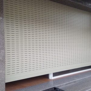 Cửa cuốn khe thoáng Eurodoor seri 1 CCT001